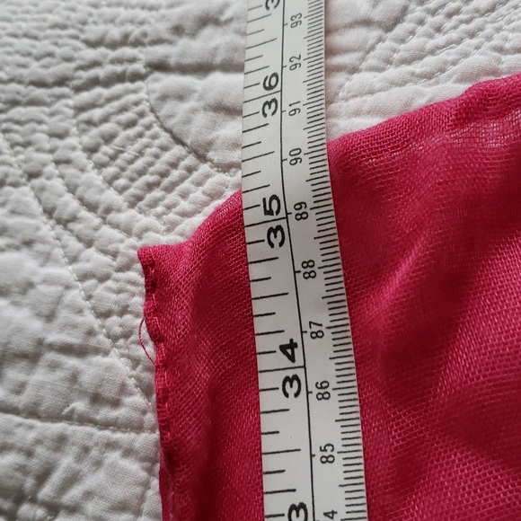 Raspberry Infinity scarf - Picture 4 of 4